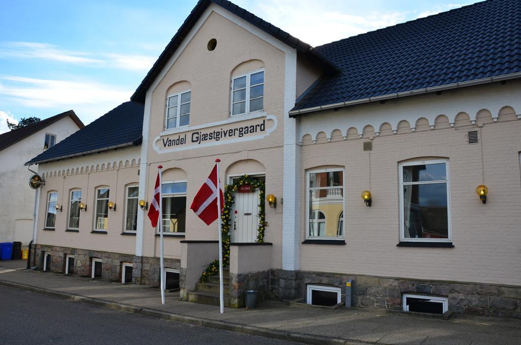 Vandel Hotel - Bed & Breakfast Billund Bagian luar foto