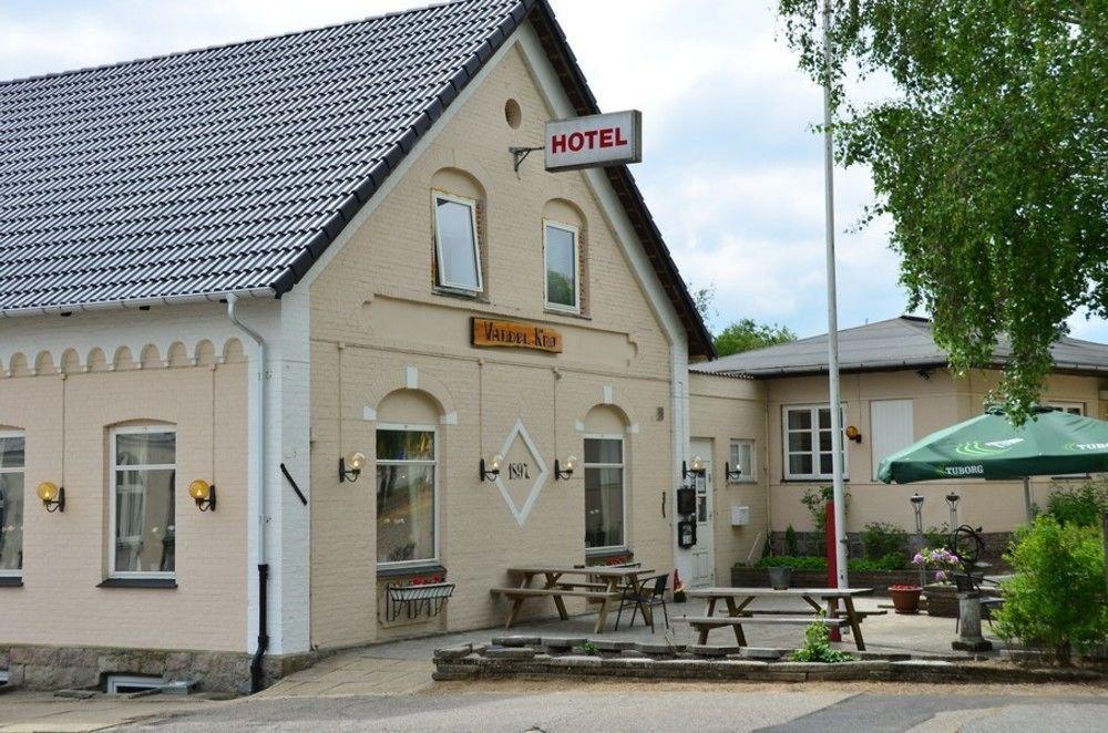 Vandel Hotel - Bed & Breakfast Billund Bagian luar foto