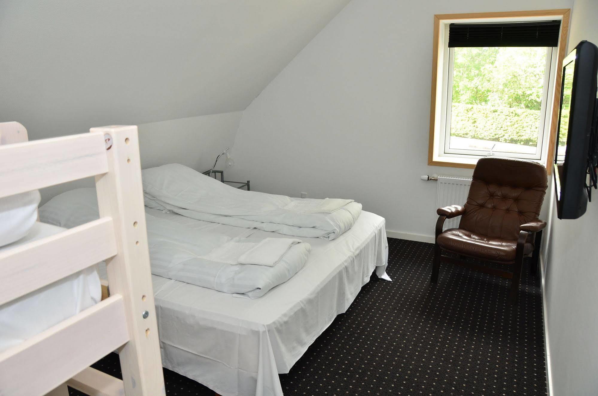 Vandel Hotel - Bed & Breakfast Billund Bagian luar foto