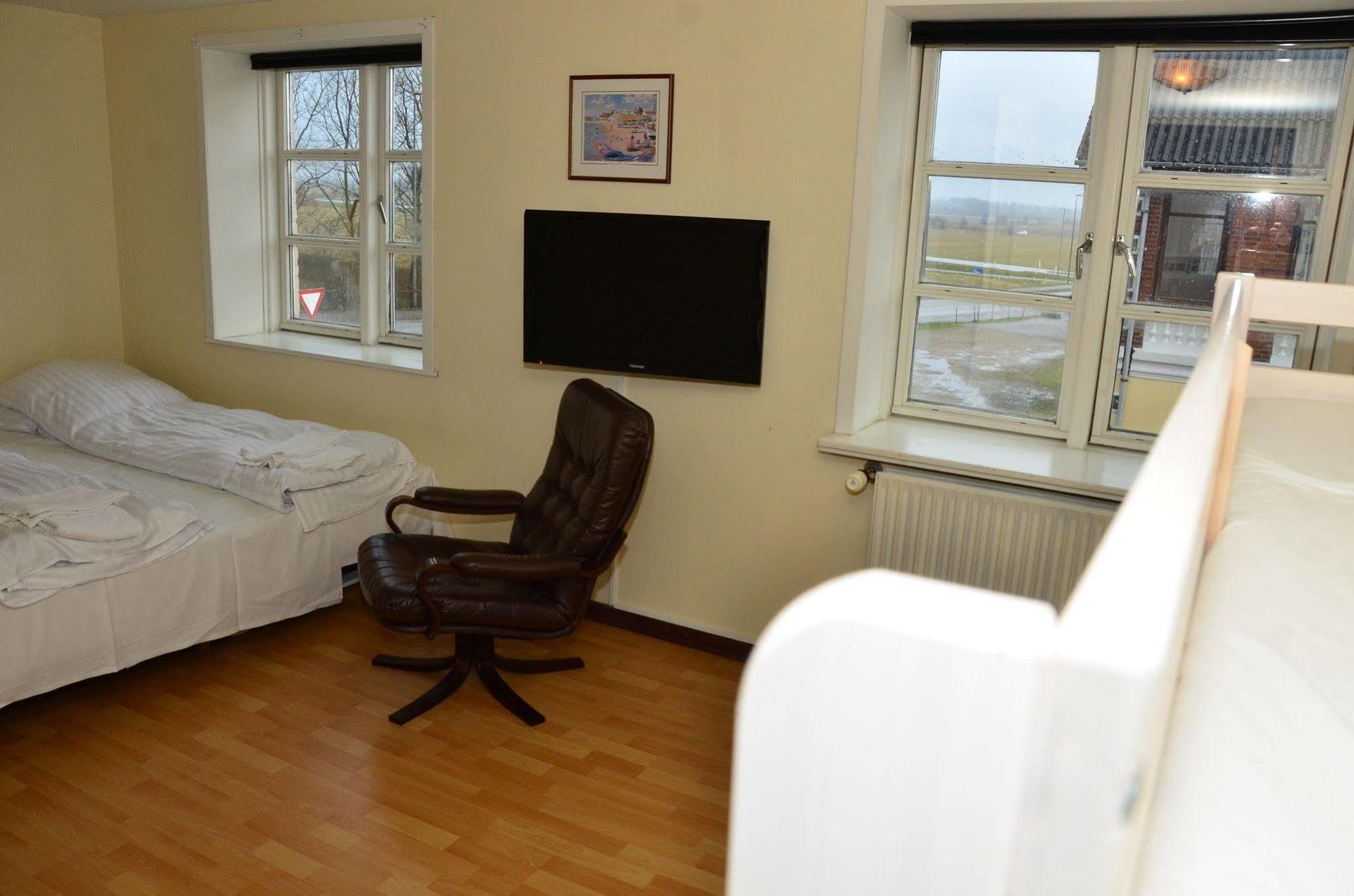 Vandel Hotel - Bed & Breakfast Billund Bagian luar foto