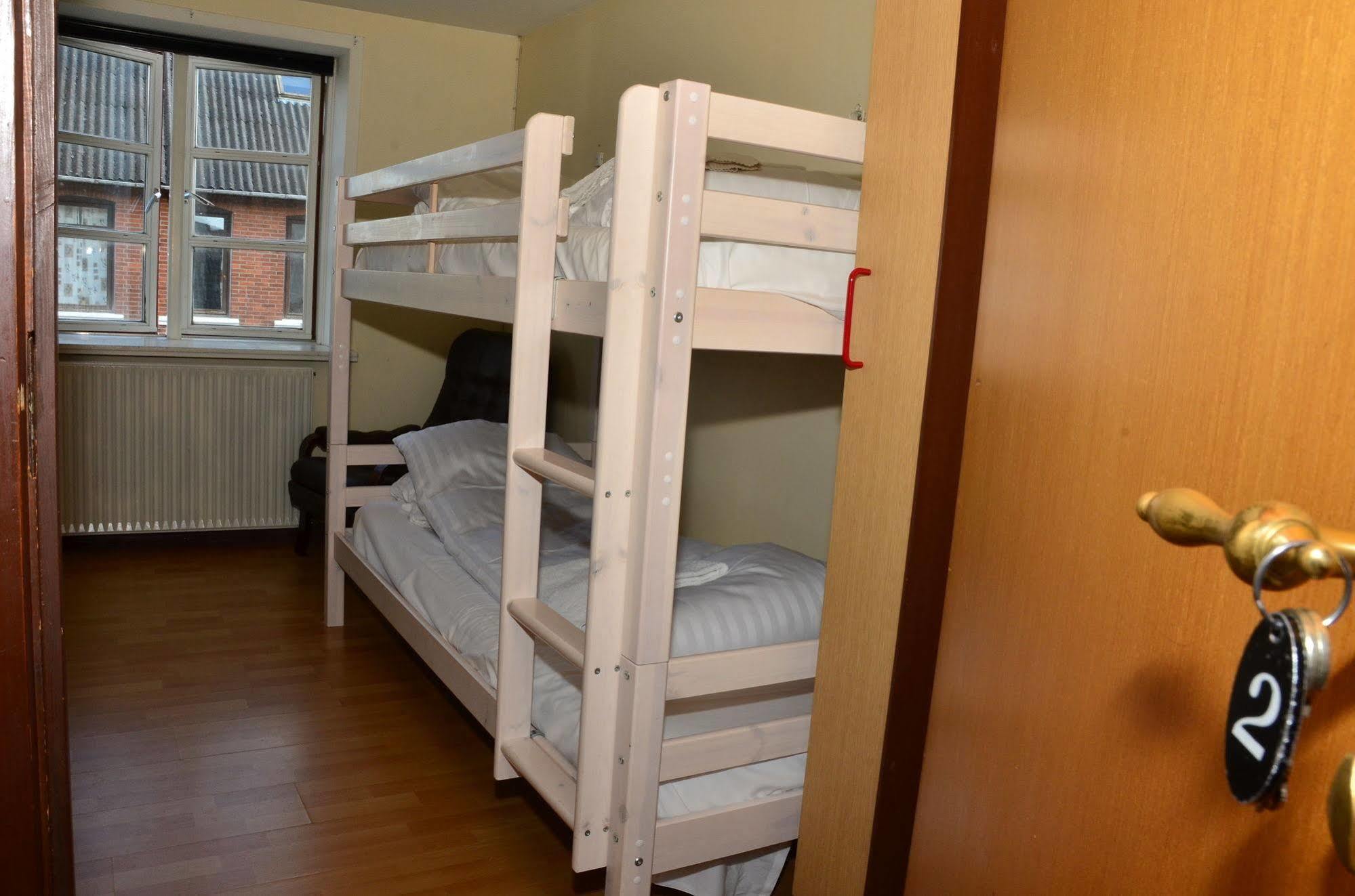 Vandel Hotel - Bed & Breakfast Billund Bagian luar foto